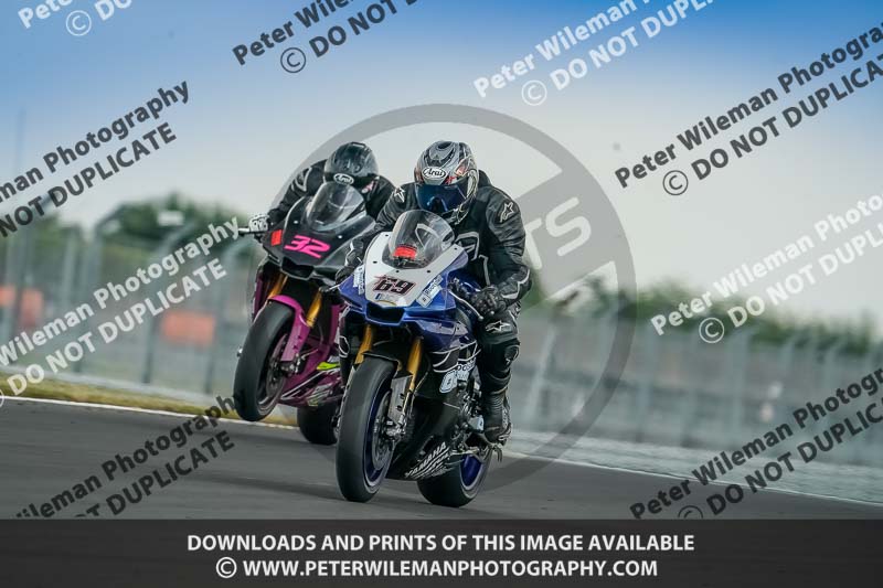 donington no limits trackday;donington park photographs;donington trackday photographs;no limits trackdays;peter wileman photography;trackday digital images;trackday photos